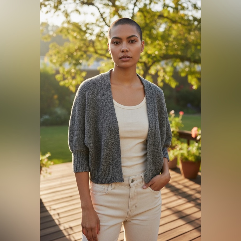 Old Navy Woman’s Gray Cropped Cardigan Shrug XS